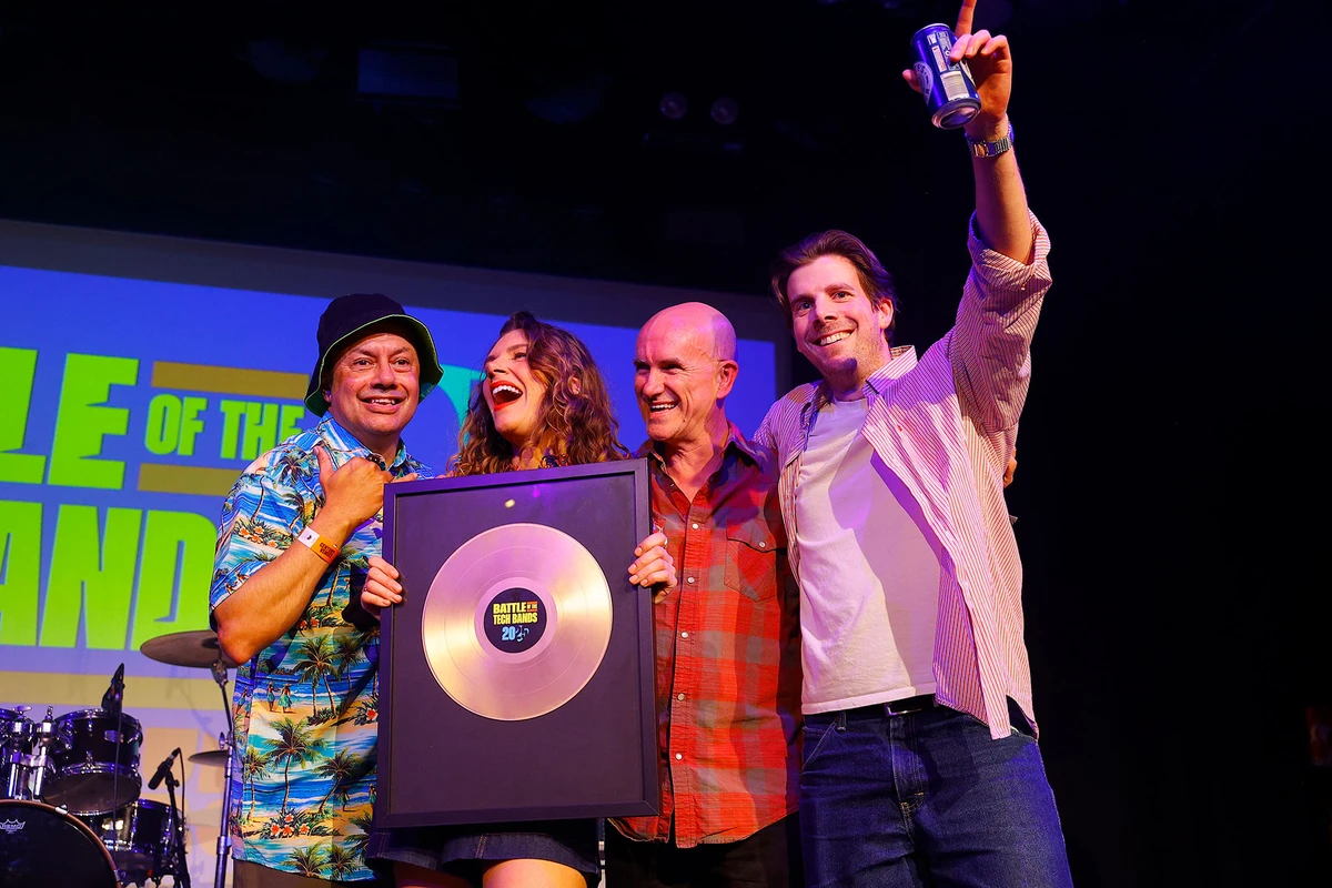 The Agentics with BOTTB award_23-10-2025_Rod Hunt_I9A3554.jpg